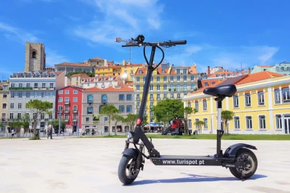 Alfama & Mouraria Tour by E-Scooter - app.name