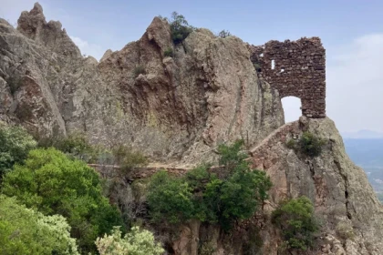 Balade naturaliste au Cap Roux - app.name