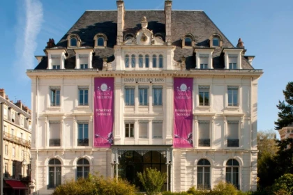 Besançon les Bains - app.name