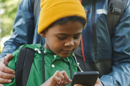 CHASSE AUX TRÉSORS ORIGIN SEDAN (À PIED) - app.name