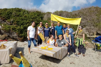 Construction & course bateaux en carton - app.name