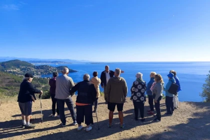 Discovery of the Estérel with a forest guide - Bonjour Fun