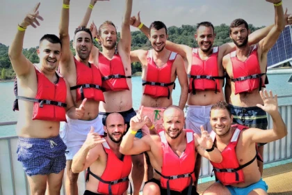 Bachelor / Bachelorette party - Bonjour Fun