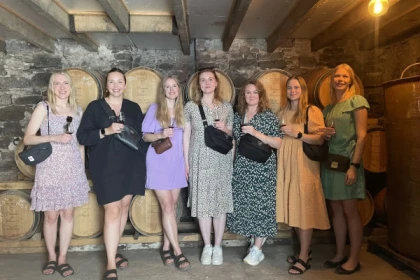 Excursion Pic Saint Loup - Demi Journée Wine Tour - app.name