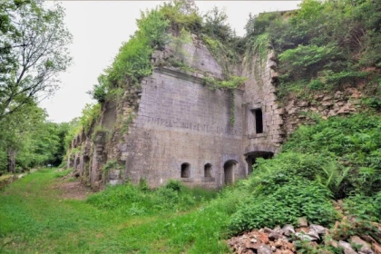 Fort de Fontain - app.name