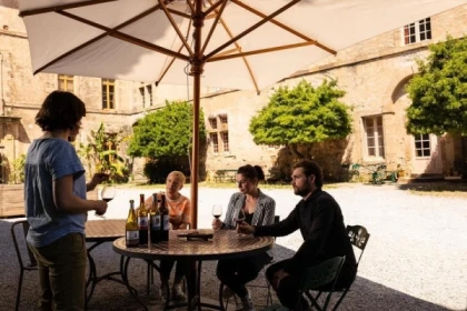 Historical tour and tasting - Multilingual tour - Bonjour Fun