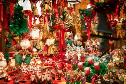 Jeu de piste insolite Noël Montpellier - app.name