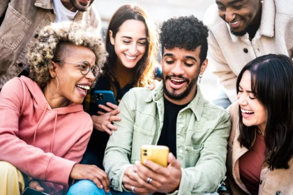 JEU DE PISTE LES MYSTÈRES DE MARSEILLE - app.name