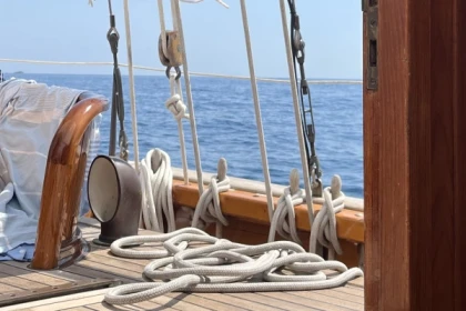 Sailing day to the Calanques - BB - Bonjour Fun