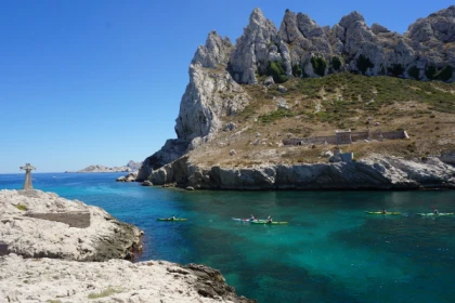 Journée découverte : Les Calanques en kayak de mer. - app.name