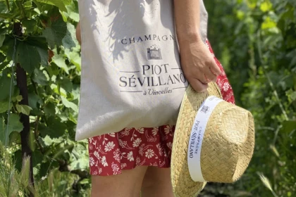 The Lovely Escape - Walking Stroll & Tasting - Bonjour Fun