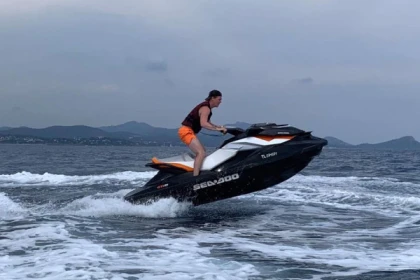 Location JET SKI SEADOO GTI 155 (3 personnes ) - app.name