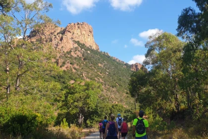 Marche nordique nocturne 3h au cœur de l'Estérel - app.name