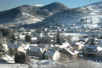 Raquettes à neige privative au Petit Ballon - app.name