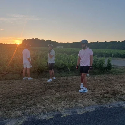 Sortie soirée en trottinette électrique tout terrain entre lacs et vignobles de Pessac Léognan - app.name