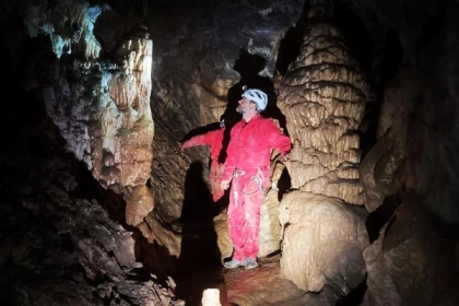 Speleology - Cave of La Mescla - Bonjour Fun