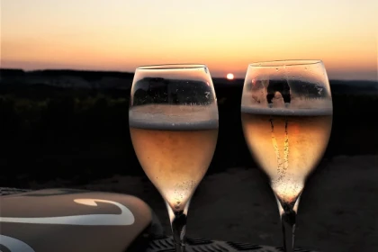 La Sunset VIP  / A walk, a sunset and champagne service - Bonjour Fun