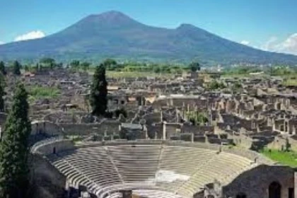 Tour Pompeii and Vesuvius with audioguide from Naples - app.name