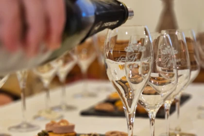 Valentine's Day tasting (wine, cheese and chocolate) - app.name