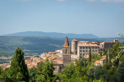 Visite commentée Callian - app.name