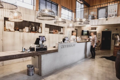 Immersive cellar tour, tasting and board meal - Bonjour Fun