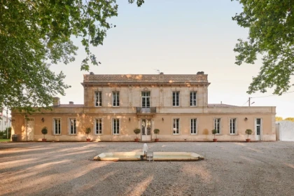 Visite découverte du Château Haut Breton Larigaudière - app.name