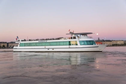 14 july cruise - Bonjour Fun