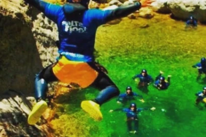 Canyoning in Río Verde, Saltaríos. - app.name