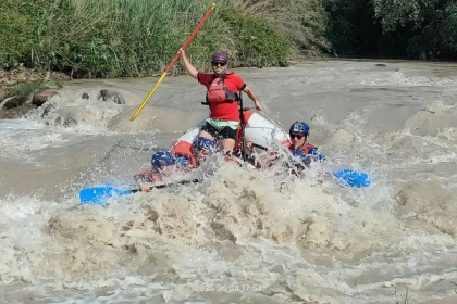 Rafting Río Genil - BenamejíEN - Bonjour Fun