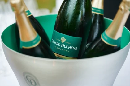 "Essentiel" Guided Tour & Tasting - Bonjour Fun