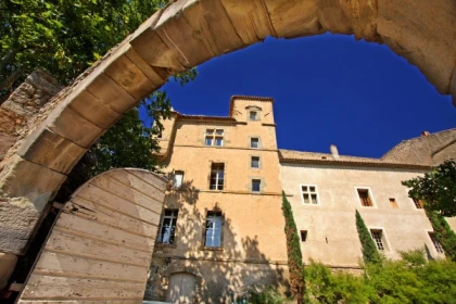 Historical tour and tasting - Multilingual tour - Bonjour Fun