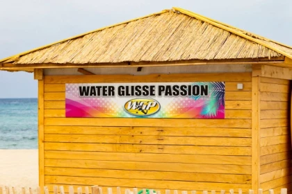 Location de paddle transparent - plage de Pampelonne - app.name