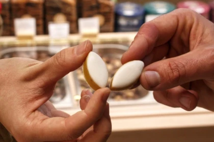 Provençal Market Tour & Local Terroir Experience in Aix-en-Provence - Bonjour Fun