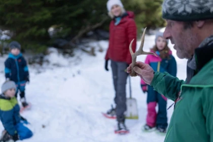 P'tits Trappeurs snowshoe outing - Bonjour Fun