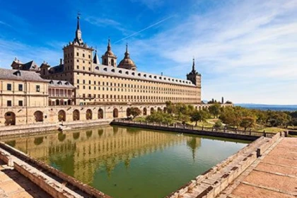 Escorial and Valley Private Tour (8h) with driver - app.name