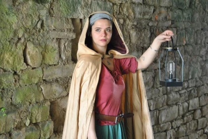 Visite de Cordes sur Ciel : les monstrueuses nocturnes d'Ellebore - app.name