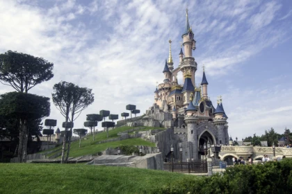 Visite touristique en Gyrocoptère de DYSNEYLAND PARIS avec Audioguide - app.name