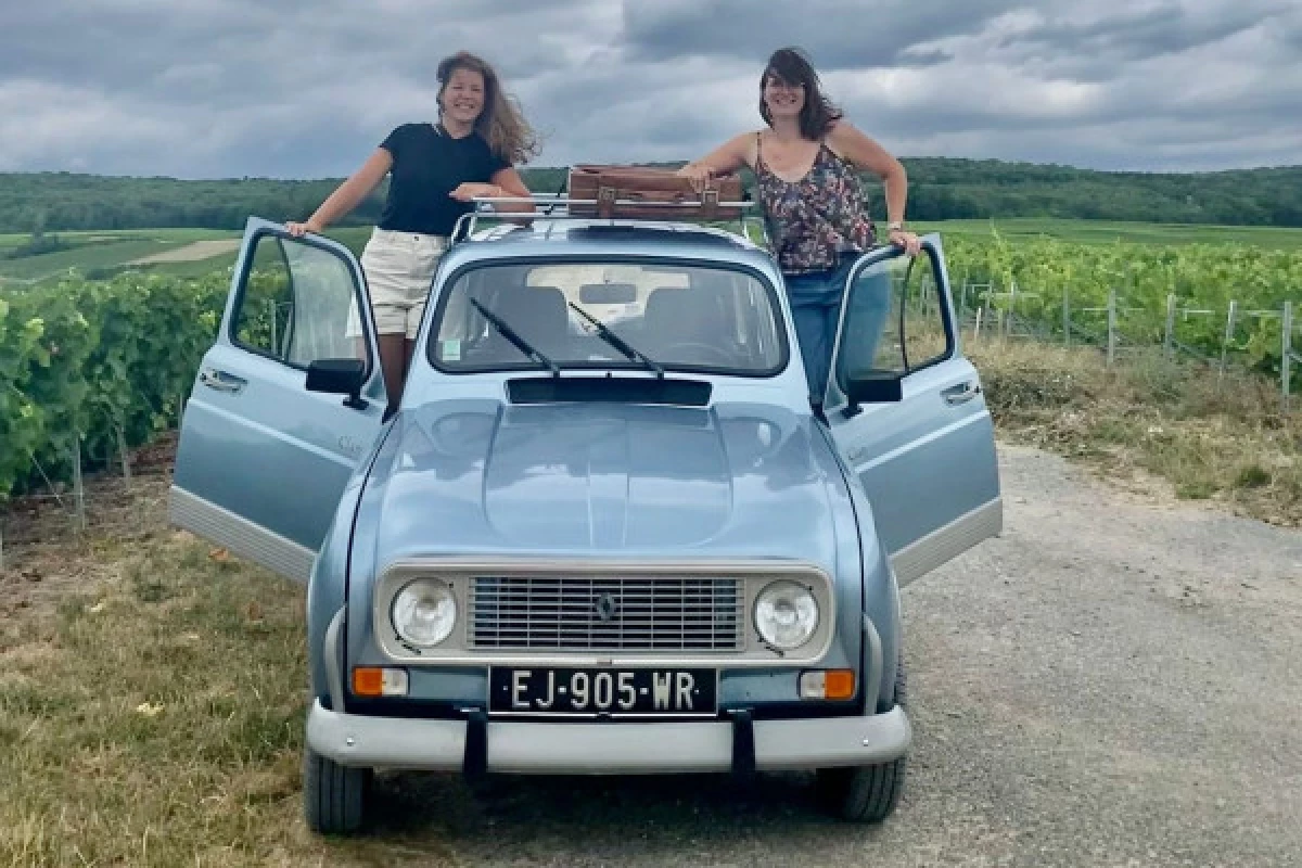 4L or 2CV Champagne Tour - Epernay - Bonjour Fun