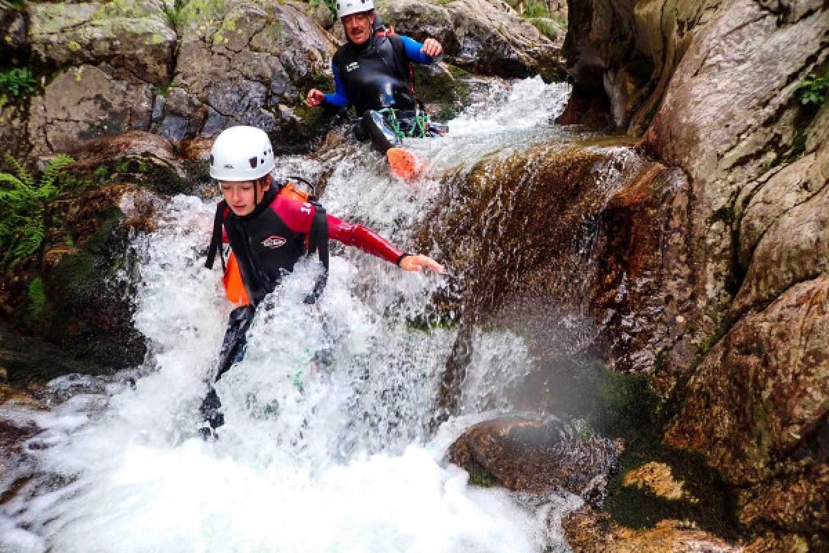 Abenteuer-CANYON HAUTE-BORNE 1 TAG - Bonjour Fun