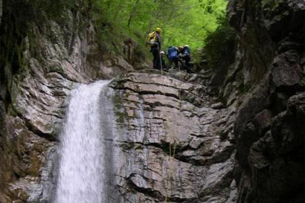 Aquatic stroll - The Siagne Gorges - Bonjour Fun