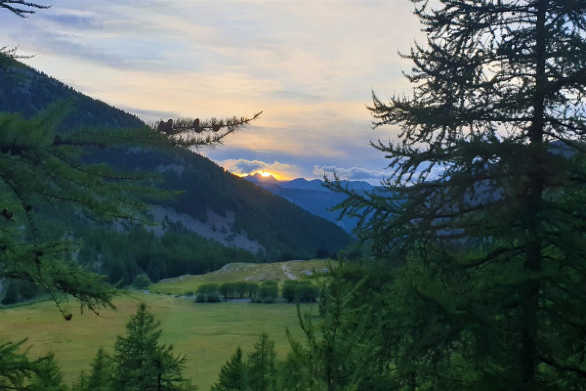 Walking under the stars in the Mercantour - Bonjour Fun