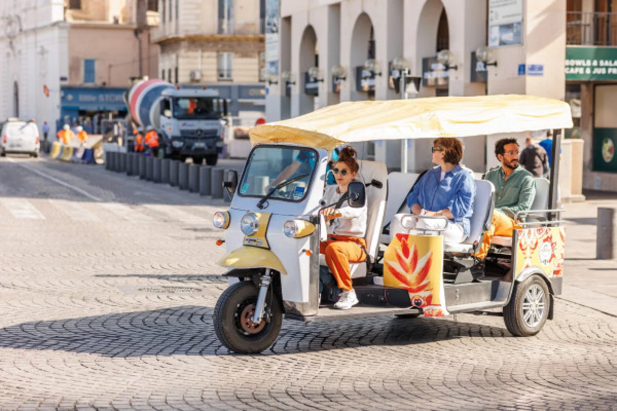 Essential tuk tuk tour - Bonjour Fun