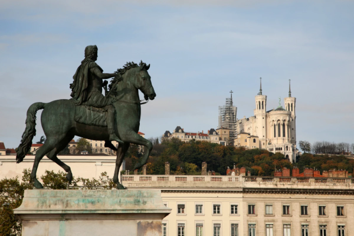 BIRTHDAY MISSION LYON - Bonjour Fun