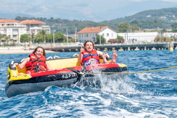 Towed Buoys - Cannes la Bocca - Bonjour Fun