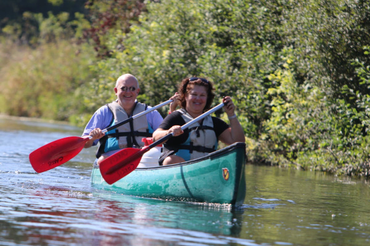 Canoeing or Paddle 1 half day - about 2h30 - Bonjour Fun