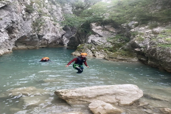 Saint Auban Canyon - Level 2 - Intermediate - Bonjour Fun