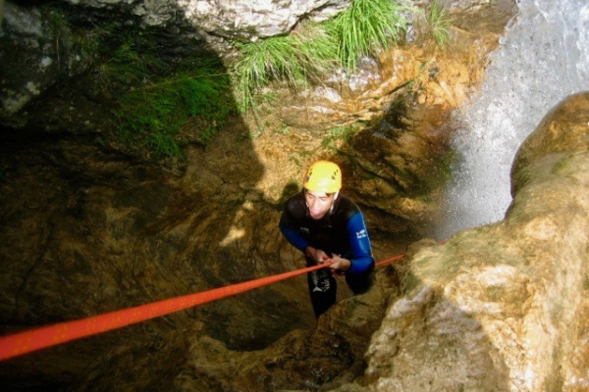 Barbaira Canyon Liguria - Italy - Bonjour Fun