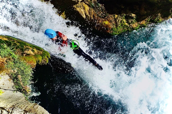 Family Canyoning - Gorges du Loup Canyoning - PROMO - Bonjour Fun