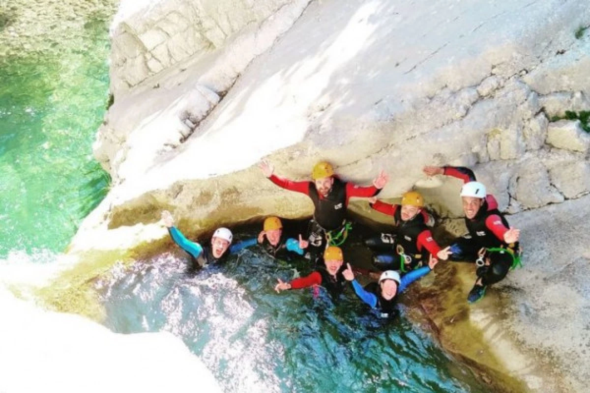 Gours du Ray canyoning - PROMO - Bonjour Fun