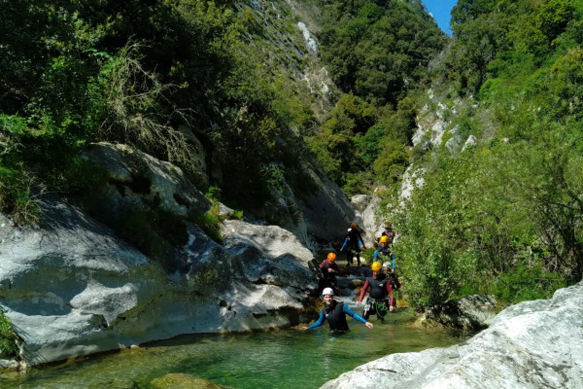 Gours du Ray canyoning - PROMO - Bonjour Fun